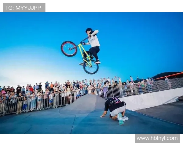 成都滑板队在极限运动世界杯中的精彩表现与力量解析