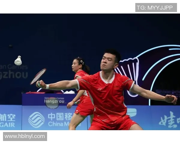 羽毛球的魅力与团队精神揭秘杭州羽毛球队的默契配合之道